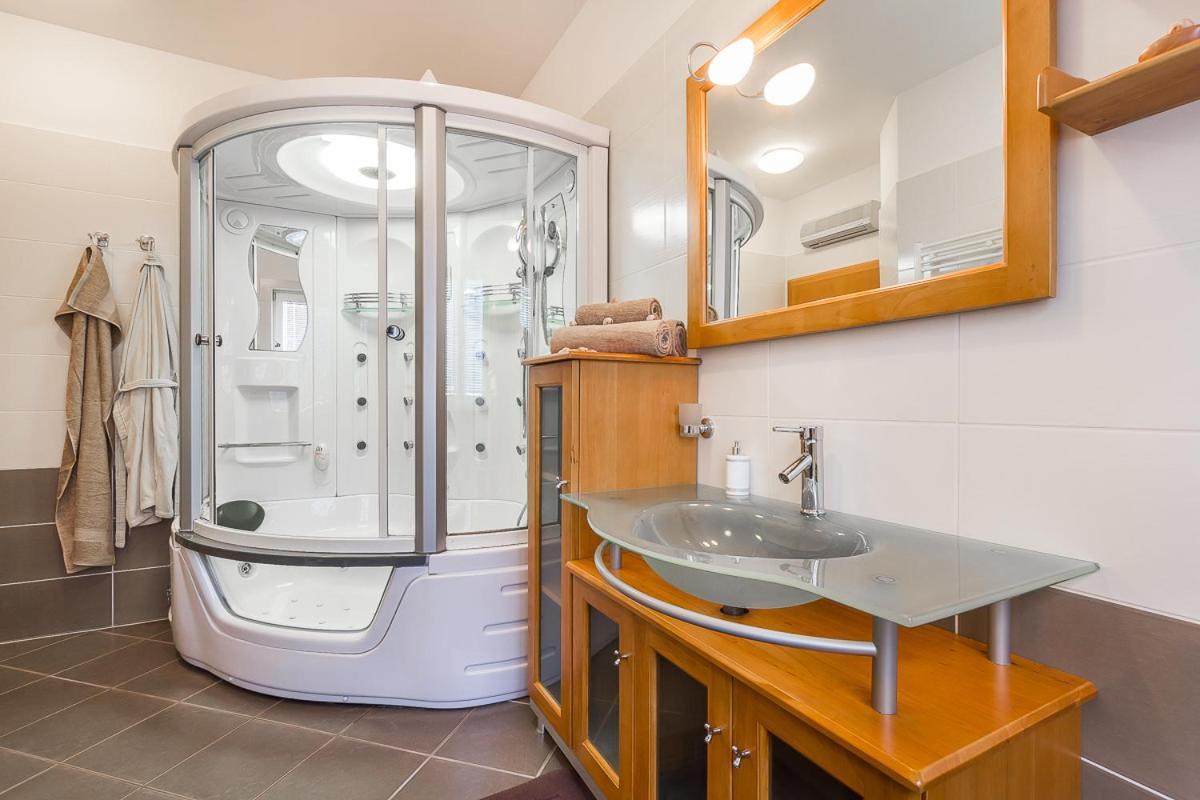 Apartment Igor 3 **** Medulin Dış mekan fotoğraf